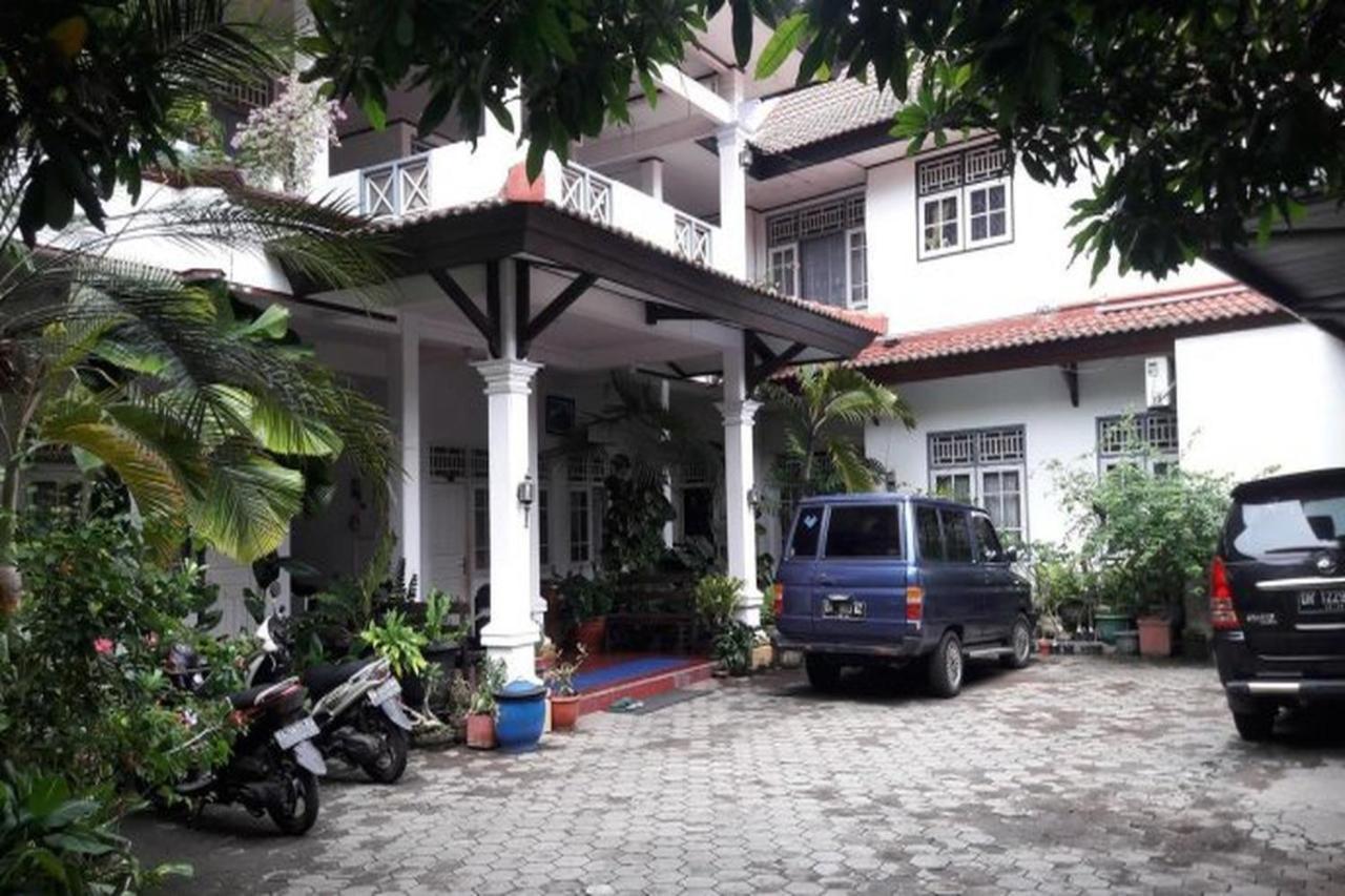 Hotel Airlangga Mataram Luaran gambar