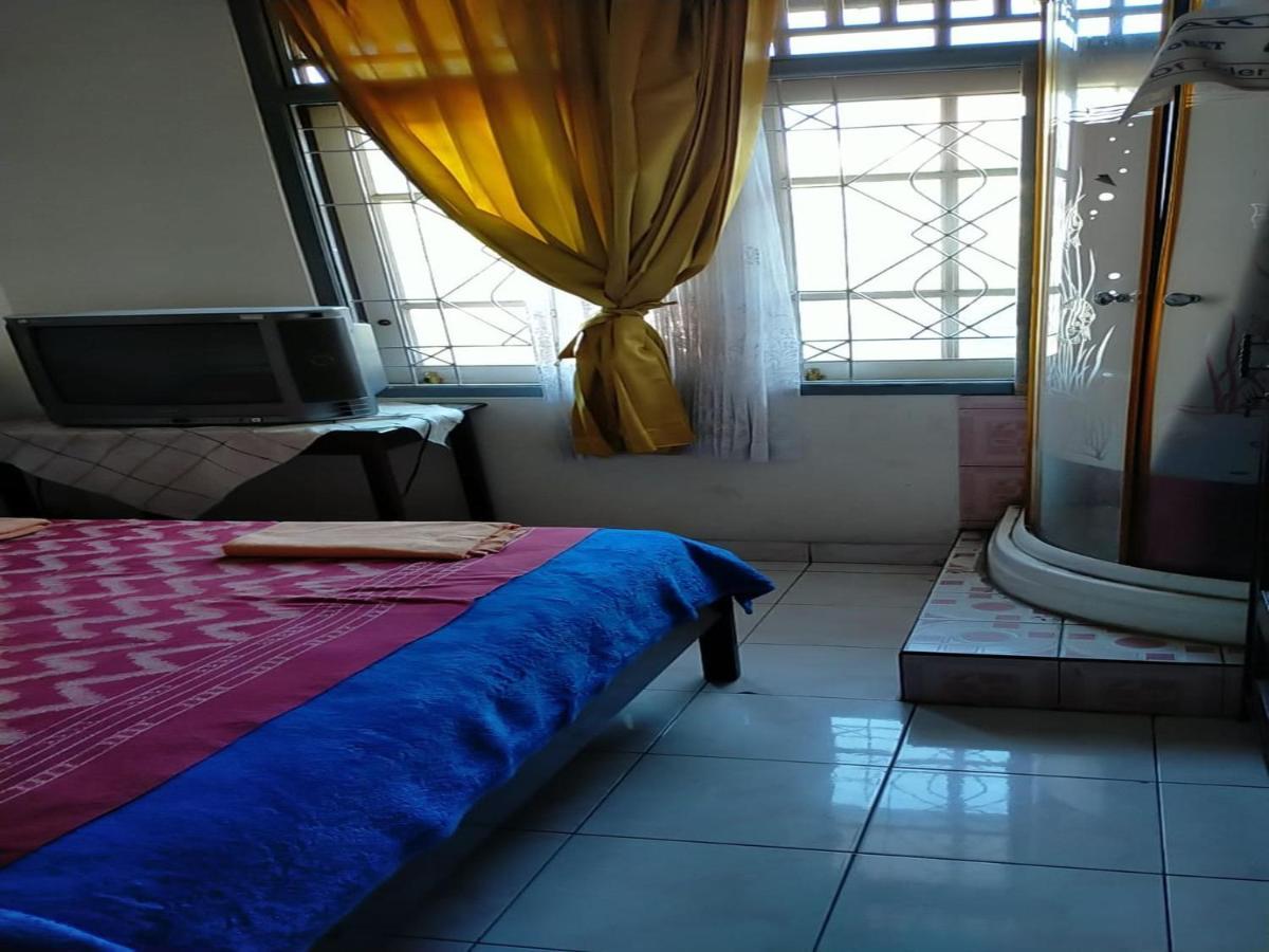 Hotel Airlangga Mataram Luaran gambar